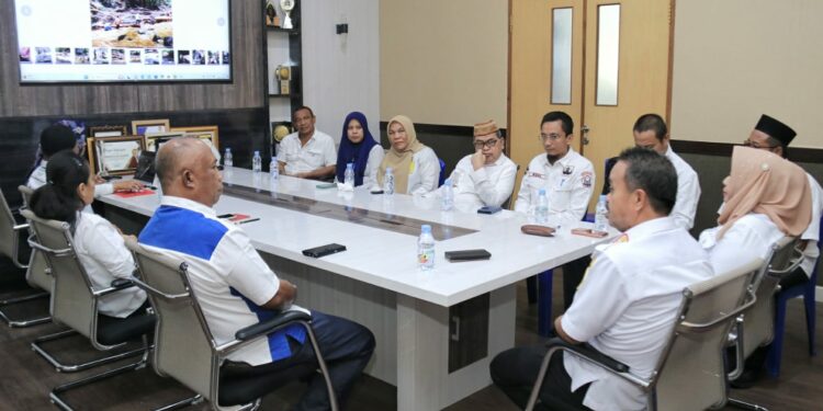 Pemerintah Kabupaten Pohuwato Berupaya Membantu Suplai Air Bersih Pasca Bencana Banjir dan Angin Puting Beliung