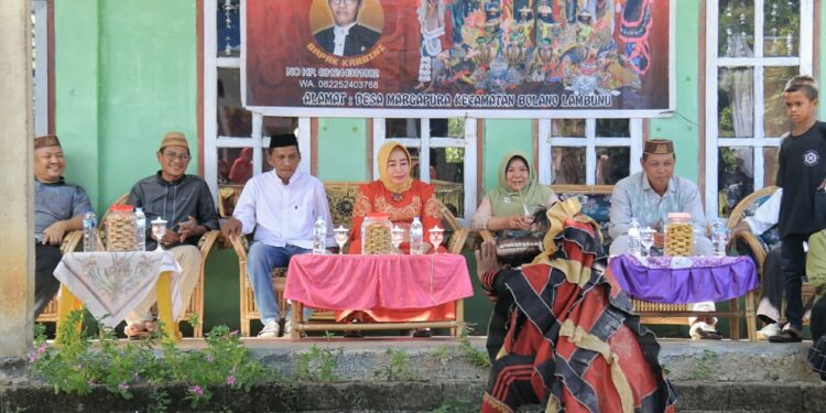 Wakil Bupati Pohuwato Hadiri Lebaran Ketupat di Desa Tunas Jaya dengan Kesenian Kuda Lumping