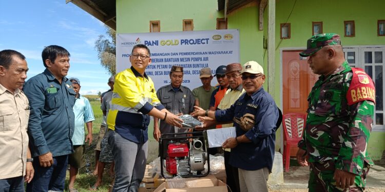 Tak Ingin Petani Sawah Gagal Panen, Perusahaan PGP Serahkan 3 Unit Pompa Air