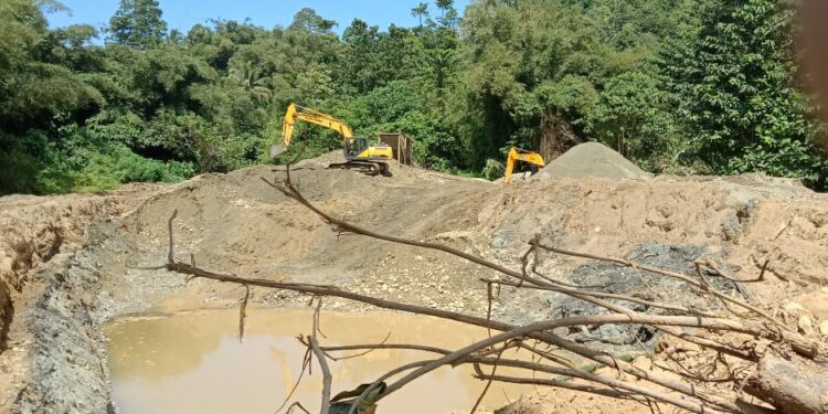 BOS TAMBANG BERASAL DARI LUAR DAERAH, PEMDES PUNCAK JAYA SURATI KAPOLRES