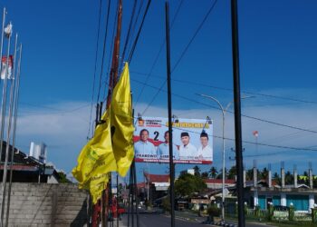 BALIHO PRABOWO-GIBRAN DI POHUWATO TAK ADA LOGO PARTAI KOALISI, SIDARIMAN : INI BUKAN BALIHO KOALISI