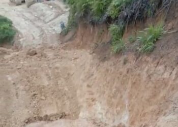 Jalan Akses Putus,Penambang Curhat Di Medsos