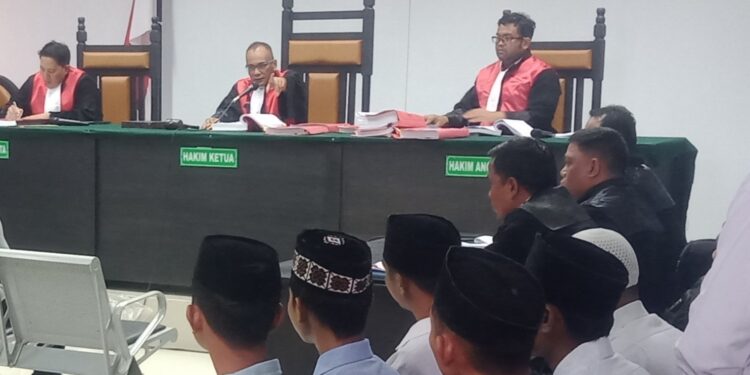 Gunakan Helm Dan Masker,Alasan Saksi Tak Mengenal Para Terdakwa Unras 21 September