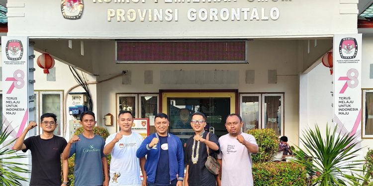 Caleg Terpilih Djoni Dalanggo Bersama DPD Nasdem Hadir Pantau Rekapitulasi Perhitungan Suara