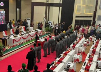 25 Anggota DPRD Bumi Panua Di Lantik, Beni Nento Dan Iwan Abay Tak Terkalahkan, Tomi Umar Aleg Termuda