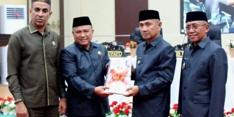 Fraksi DPRD Pohuwato Pertanyakan Sikap Pemda Terkait Hasil RUPS BSG