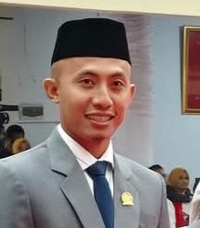 Jarang Masuk Di Duga Ikut Main Tambang Ilegal,Ketua Fraksi Nasdem Tegur YL