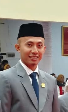 Jarang Masuk Di Duga Ikut Main Tambang Ilegal,Ketua Fraksi Nasdem Tegur YL