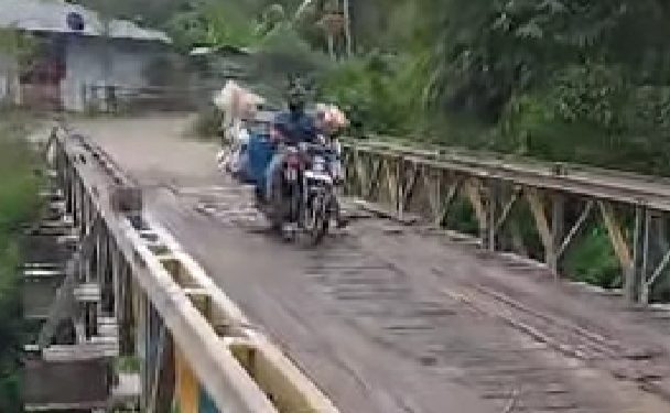 Keuangan Daerah Terbatas, Pemerintah Daerah Lobi Pembangunan Jembatan Penghubung Paguat – Dengilo Ke Pusat