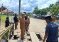 Lantai Jembatan Mulai Lapuk,Saipul Mbuinga Instruksikan Dinas PU : Segera Perbaiki
