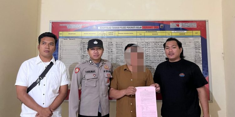 Kantongi Alat Bukti Keterlibatan Di Pertambangan Ilegal,Polres Pohuwato Tahan Kades Taluduyunu Utara