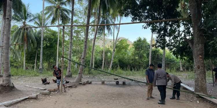 Respon Keluhan Masyarakat,Aparat Kepolisian Bubarkan Sabung Ayam Di Popayato